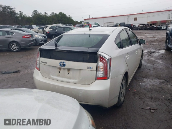 2015 Toyota Prius Four with VIN JTDKN3DU3F1977158, listed as a IAAI auction lot 41472820 with 198,212 mi miles. Bid and sale history available at carsss.com. Image 16.