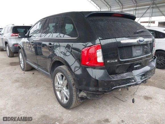 2014 Ford Edge Limited with VIN 2FMDK3KC7EBA05508, listed as a IAAI auction lot 41440811 with 133,079 mi miles. Bid and sale history available at carsss.com. Image 3.