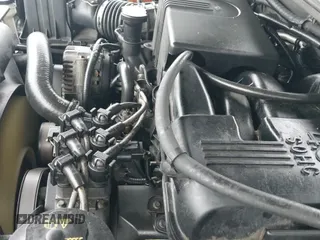 2002 Ford Explorer Eddie Bauer with VIN 1FMZU64E02UB15628, listed as a IAAI auction lot 42878202 with 111,169 mi miles and . Bid and sale history available at DreamBid. Image 13.