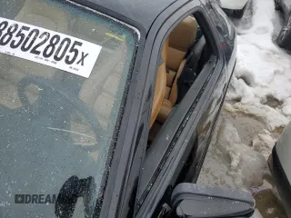 1989 Porsche 928 z VIN WP0JB0923KS861070, wystawiony jako Copart lot #88502805 z przebiegiem Nie podano mil oraz Szkody całkowita. Historia ofert i sprzedaży dostępna na DreamBid. Obrazek 13.