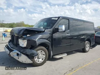 2020 Nissan NV 3500 HD SL z VIN 5BZAF0AA3LN852134, wystawiony jako Copart lot #53349385 z przebiegiem 101 360 mil mil oraz Szkody całkowita. Historia ofert i sprzedaży dostępna na DreamBid. Obrazek 1.