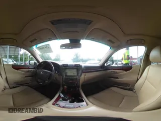 2009 Lexus LS 460 с VIN JTHCL46F495001545, выставлен на аукционе IAAI как лот 42578389 с пробегом 144 432 миль миль и . История ставок и продаж доступна на DreamBid. Изображение 18.