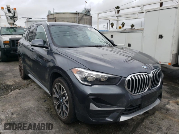 2021 BMW X1 sDrive28i with VIN WBXJG7C02M5T94391, listed as a Copart auction lot 36539143 with 15,684 mi miles. Bid and sale history available at carsss.com. Image 4.