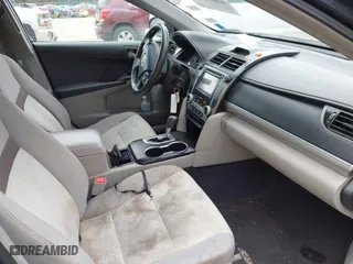 2012 Toyota Camry L with VIN 4T1BF1FKXCU134996, listed as a IAAI auction lot 42054535 with 185,391 mi miles. Bid and sale history available at carsss.com. Image 5.