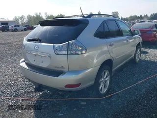 2008 Lexus RX with VIN 2T2HK31U38C069679, listed as a IAAI auction lot 42119684 with 134,196 mi miles. Bid and sale history available at carsss.com. Image 4.