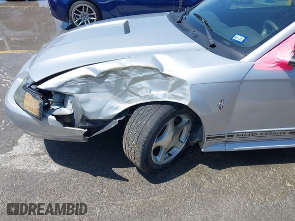 2001 Ford Mustang Deluxe с VIN 1FAFP44451F208230, выставлен на аукционе IAAI как лот 42191956 с пробегом 118 287 миль миль и . История ставок и продаж доступна на DreamBid. Изображение 6.