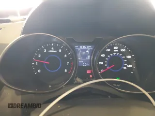 2015 Hyundai Veloster with VIN KMHTC6AD0FU236993, listed as a Copart auction lot 62411173 with 83,612 mi miles. Bid and sale history available at carsss.com. Image 9.