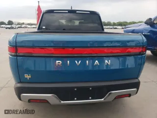2023 Rivian R1T Adventure with VIN 7FCTGAAA8PN017335, listed as a Copart auction lot 63705604 with 0 mi miles and Clean Title. Bid and sale history available at carsss.com. Image 6.