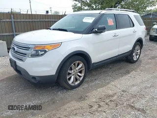 2011 Ford Explorer XLT with VIN 1FMHK8D80BGA67960, listed as a IAAI auction lot 42166438 with 203,200 mi miles and . Bid and sale history available at carsss.com. Image 2.