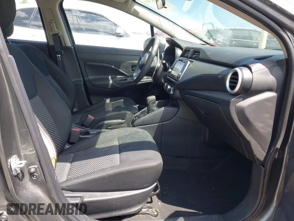 2021 Nissan Versa S with VIN 3N1CN8DV7ML811678, listed as a IAAI auction lot 42032397 with 21,089 mi miles and . Bid and sale history available at DreamBid. Image 5.