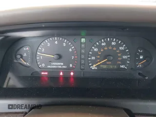 1998 Toyota Avalon XL with VIN 4T1BF18B5WU242038, listed as a IAAI auction lot 41577342 with 195,707 mi miles and . Bid and sale history available at DreamBid. Image 7.
