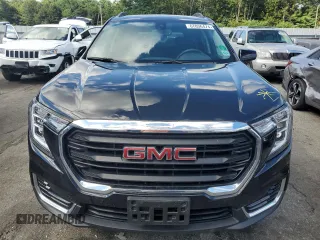 2023 GMC Terrain SLE z VIN 3GKALTEG6PL134225, wystawiony jako Copart lot #71724734 z przebiegiem 14 932 mil mil oraz Szkoda całkowita • Salvage title. Historia ofert i sprzedaży dostępna na DreamBid. Obrazek 5.