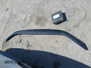 2024 Genesis GV80 z VIN KMUHCESC5RU205007, wystawiony jako IAAI lot #42217995 z przebiegiem Nie podano mil oraz . Historia ofert i sprzedaży dostępna na DreamBid. Obrazek 12.