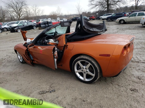 2007 Chevrolet Corvette z VIN 1G1YY36U575132586, wystawiony jako Copart lot #46569455 z przebiegiem Nie podano mil oraz Szkoda całkowita • Salvage title. Historia ofert i sprzedaży dostępna na DreamBid. Obrazek 2.