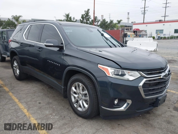 2020 Chevrolet Traverse LT Cloth with VIN 1GNERGKWXLJ320261, listed as a IAAI auction lot 42094336 with 51,063 mi miles. Bid and sale history available at carsss.com. Image 1.