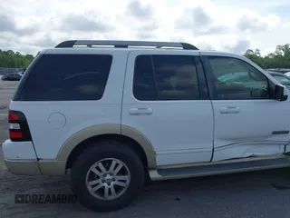 2006 Ford Explorer Eddie Bauer z VIN 1FMEU64E76UA20438, wystawiony jako IAAI lot #42447279 z przebiegiem 215 858 mil mil oraz . Historia ofert i sprzedaży dostępna na DreamBid. Obrazek 13.