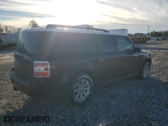 2011 Ford Flex SE with VIN 2FMGK5BC7BBD19504, listed as a Copart auction lot 89270525 with 185,528 mi miles and Salvage Title. Bid and sale history available at carsss.com. Image 3.
