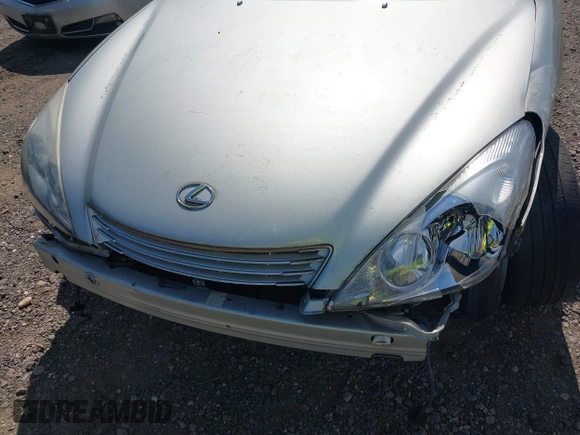 2004 Lexus ES 350 with VIN JTHBA30G145001024, listed as a IAAI auction lot 42140215 with 113,514 mi miles and . Bid and sale history available at DreamBid. Image 6.