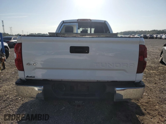 2017 Toyota Tundra SR z VIN 5TFUW5F14HX664169, wystawiony jako Copart lot #57397385 z przebiegiem 242 806 mil mil oraz Czysty tytuł • Clean title. Historia ofert i sprzedaży dostępna na DreamBid. Obrazek 6.
