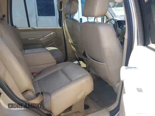 2006 Mercury Mountaineer with VIN 4M2EU37E26UJ24859, listed as a IAAI auction lot 41724224 with 284,499 mi miles. Bid and sale history available at carsss.com. Image 8.