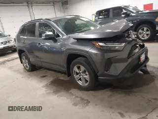 2022 Toyota RAV4 XLE с VIN 2T3P1RFV7NC262749, выставлен на аукционе IAAI как лот 42312685 с пробегом 28 273 миль миль и . История ставок и продаж доступна на DreamBid. Изображение 1.