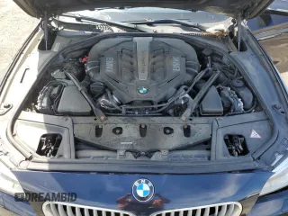2014 BMW 5 Series 550i xDrive с VIN WBAKP9C51ED692444, выставлен на аукционе Copart как лот 55770255 с пробегом Не указан миль и Чистый • Clean title. История ставок и продаж доступна на DreamBid. Изображение 11.