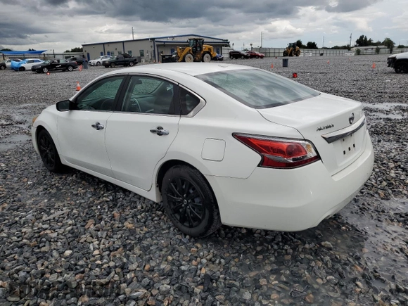 2015 Nissan Altima SV z VIN 1N4AL3AP8FC436228, wystawiony jako Copart lot #59464675 z przebiegiem 161 330 mil mil oraz Szkoda całkowita • Salvage title. Historia ofert i sprzedaży dostępna na DreamBid. Obrazek 2.