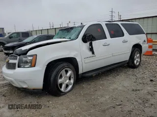 2013 Chevrolet Suburban LT with VIN 1GNSCJE09DR255852, listed as a Copart auction lot 70043984 with Not Provided miles and Salvage Title. Bid and sale history available at carsss.com. Image 1.