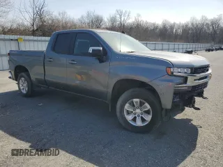 2019 Chevrolet Silverado 1500 LT with VIN 1GCRYDED9KZ368291, listed as a Copart auction lot 49207785 with 111,078 mi miles and Salvage Title. Bid and sale history available at DreamBid. Image 4.