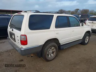 1999 Toyota 4Runner SR5 with VIN JT3GN86R5X0098655, listed as a IAAI auction lot 41783623 with 238,768 mi miles and . Bid and sale history available at DreamBid. Image 4.