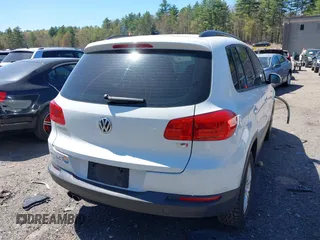 2017 Volkswagen Tiguan S with VIN WVGAV7AX7HW501935, listed as a IAAI auction lot 42138691 with 89,712 mi miles and . Bid and sale history available at DreamBid. Image 16.