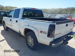 2007 Chevrolet Silverado 1500 LT3 with VIN 2GCEK13ZX71138580, listed as a IAAI auction lot 42217331 with 248,031 mi miles and . Bid and sale history available at DreamBid. Image 3.