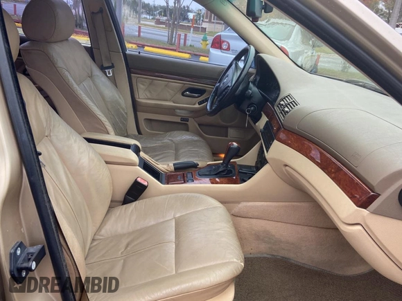 1999 BMW 5 Series 528iA with VIN WBADM6330XBY27989, listed as a Copart auction lot 42428525 with 149,555 mi miles and Clean Title. Bid and sale history available at carsss.com. Image 5.