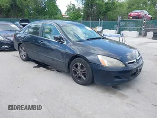 2006 Honda Accord EX-L z VIN 1HGCM56826A066601, wystawiony jako IAAI lot #42188848 z przebiegiem 167 510 mil mil oraz . Historia ofert i sprzedaży dostępna na DreamBid. Obrazek 1.