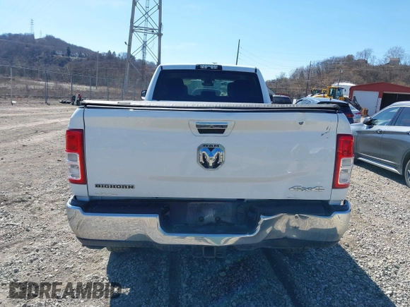 2019 Ram 2500 Big Horn with VIN 3C6UR5JL1KG601176, listed as a IAAI auction lot 41857730 with 88,123 mi miles. Bid and sale history available at carsss.com. Image 17.