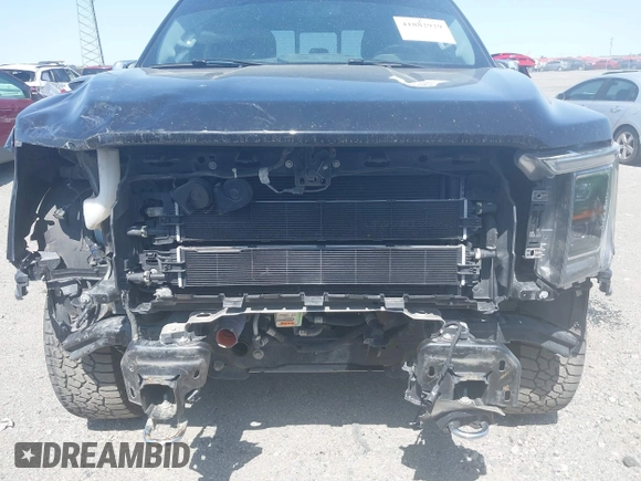 2021 Ford F-150 XL with VIN 1FTFW1ED7MFA77770, listed as a IAAI auction lot 41882929 with 76,099 mi miles and . Bid and sale history available at DreamBid. Image 17.