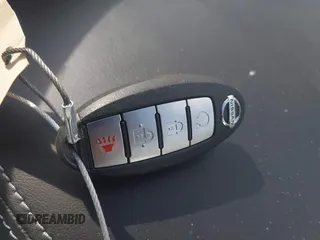 2020 Nissan Murano SV z VIN 5N1AZ2BJ7LN101552, wystawiony jako IAAI lot #42129180 z przebiegiem 102 782 mil mil oraz . Historia ofert i sprzedaży dostępna na DreamBid. Obrazek 11.