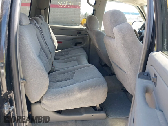 2005 Chevrolet Suburban LT with VIN 1GNFK16Z55J251296, listed as a IAAI auction lot 42119068 with 312,449 mi miles. Bid and sale history available at carsss.com. Image 8.
