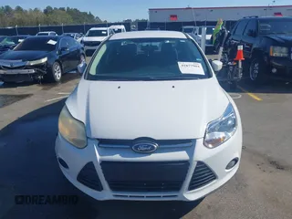 2013 Ford Focus SE with VIN 1FADP3F25DL223541, listed as a IAAI auction lot 41877904 with 192,484 mi miles and . Bid and sale history available at DreamBid. Image 12.