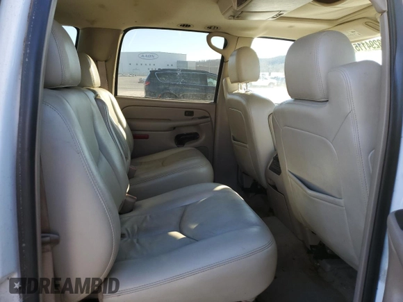 2005 Chevrolet Suburban Z71 with VIN 3GNFK16Z35G217438, listed as a Copart auction lot 43294115 with 100,353 mi miles and Salvage Title. Bid and sale history available at carsss.com. Image 11.