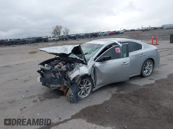 2014 Nissan Maxima SV with VIN 1N4AA5AP5EC460941, listed as a IAAI auction lot 40748781 with 130,872 mi miles and . Bid and sale history available at DreamBid. Image 19.