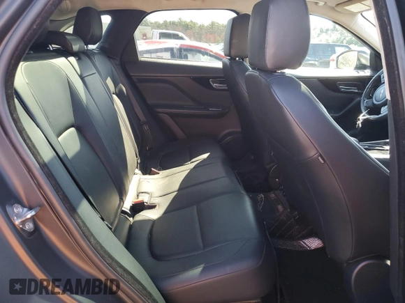 2019 Jaguar F-Pace 25t с VIN SADCS2FX2KA602035, выставлен на аукционе Copart как лот 52404845 с пробегом 104 972 миль миль и Списание • Salvage title. История ставок и продаж доступна на DreamBid. Изображение 11.