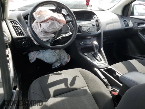 2015 Ford Focus SE with VIN 1FADP3K25FL312471, listed as a Copart auction lot 54981975 with 129,970 mi miles and Non Repairable. Bid and sale history available at carsss.com. Image 8.