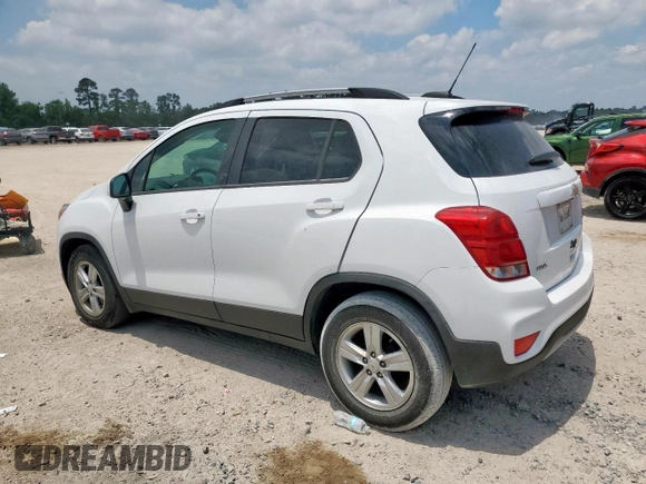 2021 Chevrolet Trax LT with VIN KL7CJLSB4MB304109, listed as a Copart auction lot 57787885 with 47,134 mi miles and Salvage title. Bid and sale history available at DreamBid. Image 2.