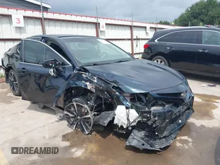 2018 Toyota Camry XSE with VIN 4T1BZ1HK0JU505763, listed as a IAAI auction lot 42409483 with 86,305 mi miles and . Bid and sale history available at DreamBid. Image 1.