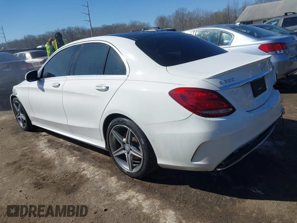 2015 Mercedes-Benz C 300 Luxury with VIN 55SWF4KBXFU078275, listed as a IAAI auction lot 41644311 with 118,429 mi miles and . Bid and sale history available at carsss.com. Image 3.