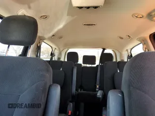 2012 Dodge Grand Caravan SE with VIN 2C4RDGBG6CR323638, listed as a Copart auction lot 52286345 with 189,686 mi miles and Clean Title. Bid and sale history available at DreamBid. Image 10.