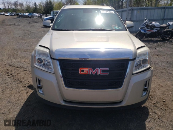 2015 GMC Terrain SLE z VIN 2GKFLWEK2F6342407, wystawiony jako Copart lot #53794385 z przebiegiem 98 516 mil mil oraz Szkoda całkowita • Salvage title. Historia ofert i sprzedaży dostępna na DreamBid. Obrazek 5.