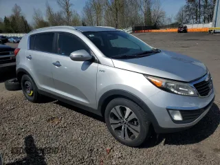 2012 Kia Sportage EX z VIN KNDPCCA26C7176313, wystawiony jako Copart lot #51994005 z przebiegiem 167 759 mil mil oraz Szkoda całkowita • Salvage title. Historia ofert i sprzedaży dostępna na DreamBid. Obrazek 4.