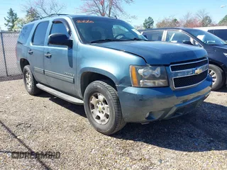 2009 Chevrolet Tahoe LS с VIN 1GNFC13CX9R256501, выставлен на аукционе IAAI как лот 41796869 с пробегом 234 488 миль миль и . История ставок и продаж доступна на DreamBid. Изображение 1.